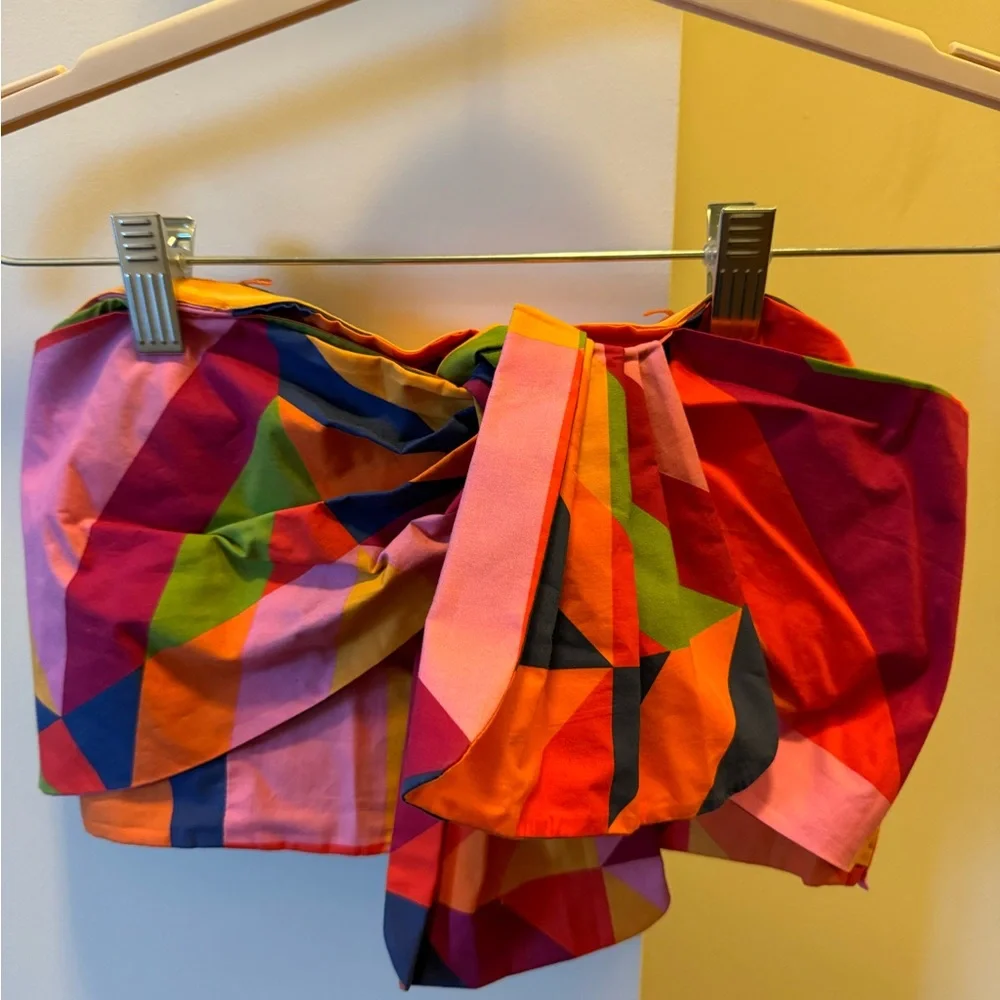 FARM Rio Multicolor Geometric Crop Top - Picture 5 of 8